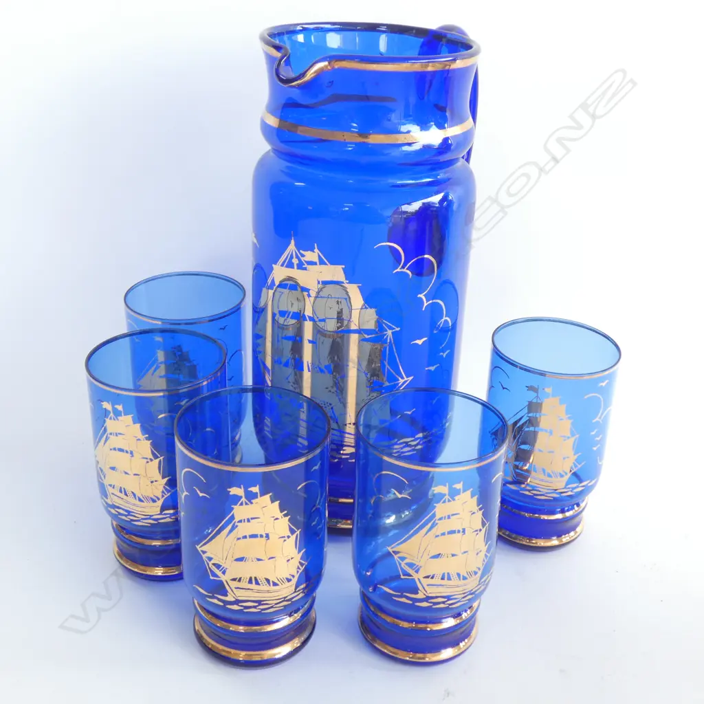 6 PCE VINTAGE BLUE GLASS WATER SET Image 1++