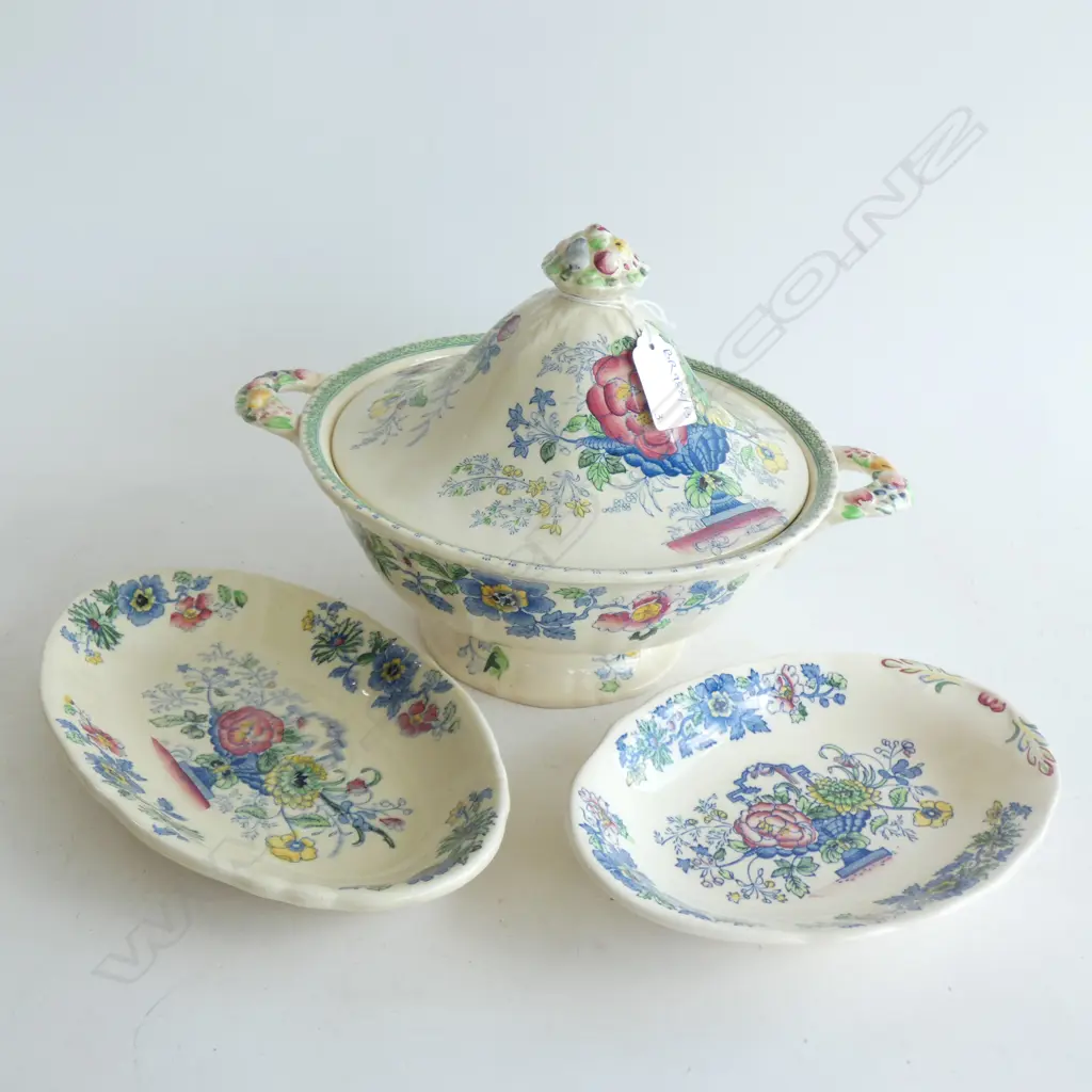 3 PCES MASONS 'STRATHMORE'; LIDDED TUREEN, 2 DISHES Image 1++