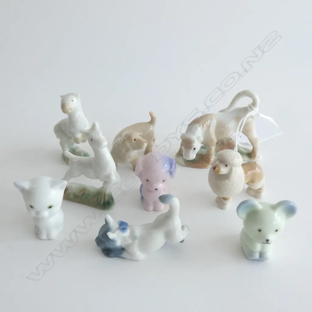 9 SMALL PORCELAIN ANIMALS; WADE ETC H.45mm Image 1++
