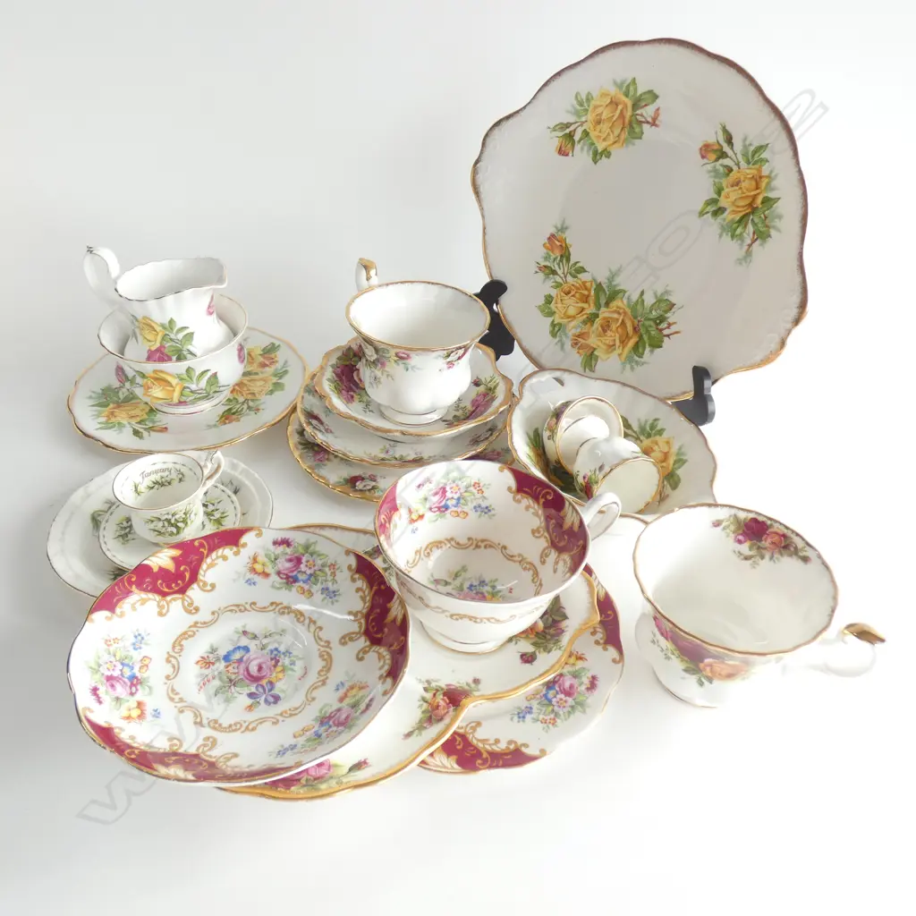 ASST. ROYAL ALBERT CHINA INCL. OCR Image 1++