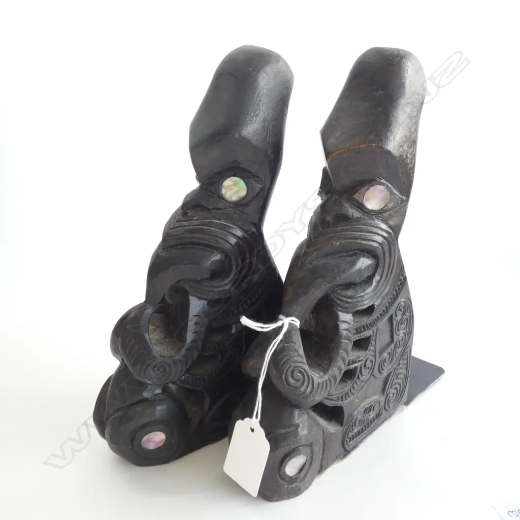 PR CARVED WOODEN MAORI BOOKENDS MOP INLAY H.215mm Image 1++