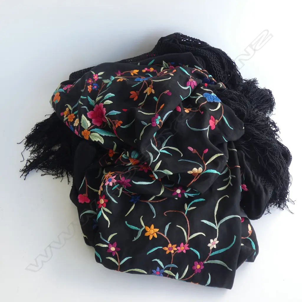 LG VINTAGE SILK FRINGED SHAWL - BLACK WITH BRIGHT FLORAL EMBOIDERED DESIGN  Image 1++