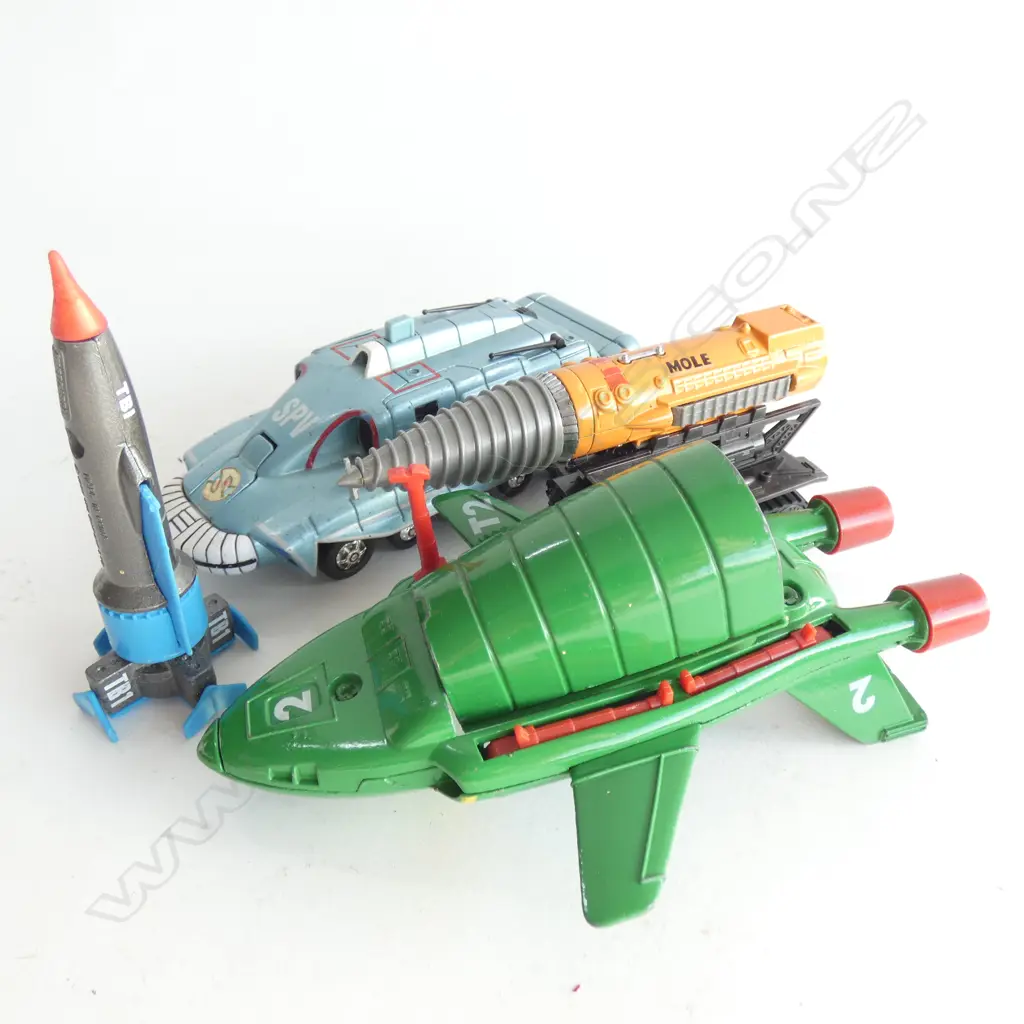 4 THUNDERBIRDS TOYS Image 1++