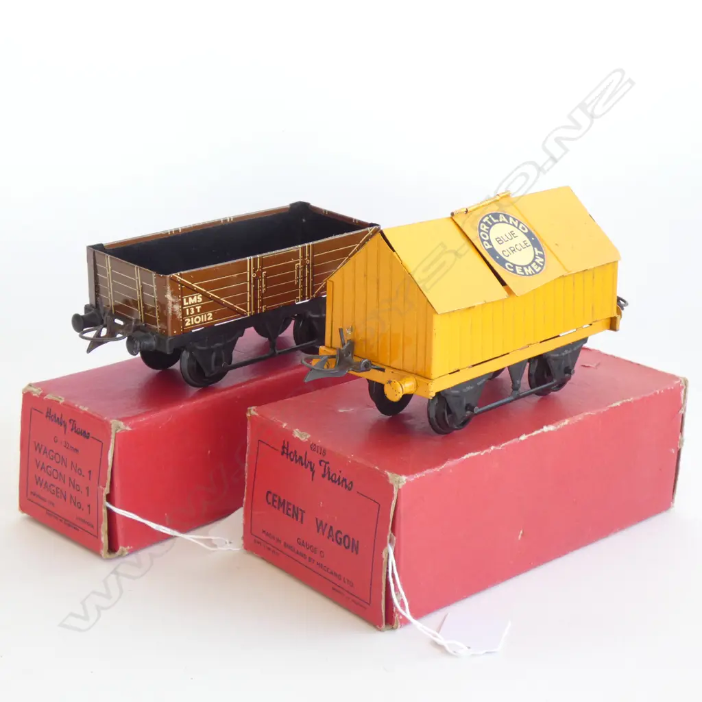 HORNBY WAGON NO. 1 & CEMENT WAGON - BOTH IN ORIGINAL BOXES  Image 1++