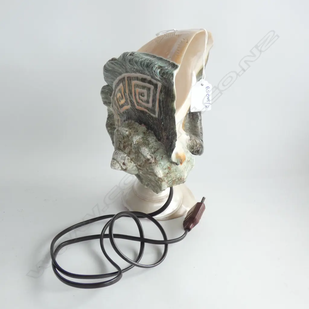 CARVED & POLISHED SHELL LAMP H.245mm Image 1++