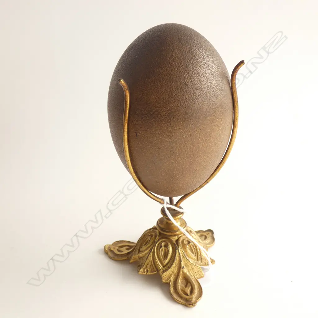 EMU EGG WITH GOLD GILDED STAND H. 220MM Image 1++