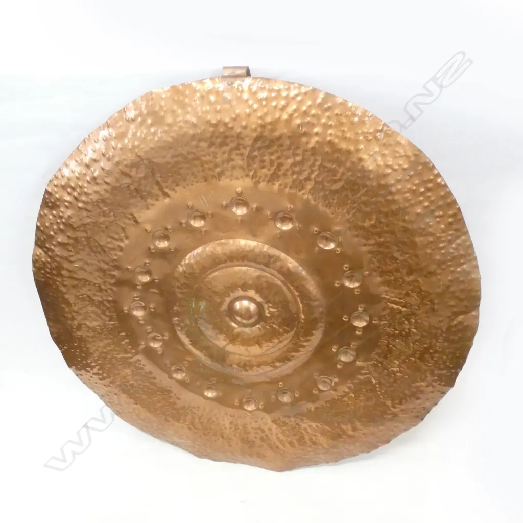 LGE BEATEN BRASS DISK 770mm dia Image 1++