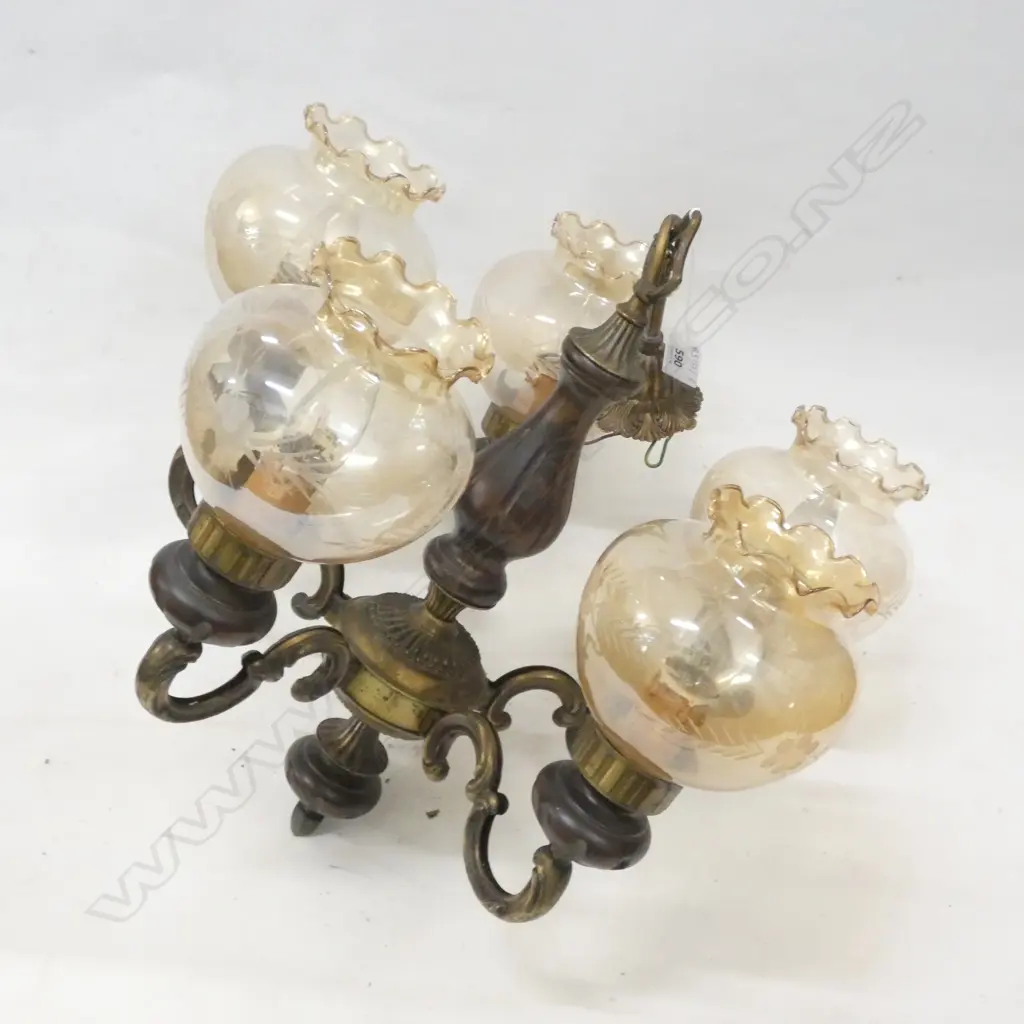 5 ARM LIGHT FITTING 500mm dia Image 1++
