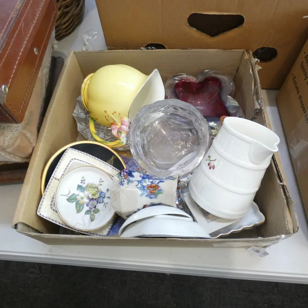 BOX LOT ASST SM CHINA & HEAVY GLASS; INCL MASONS & ROYAL WINTON Image 1++