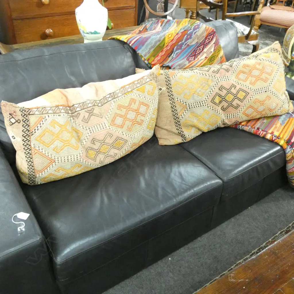 NEAR PR TURKISH CUSHIONS L.870mm Image 1++