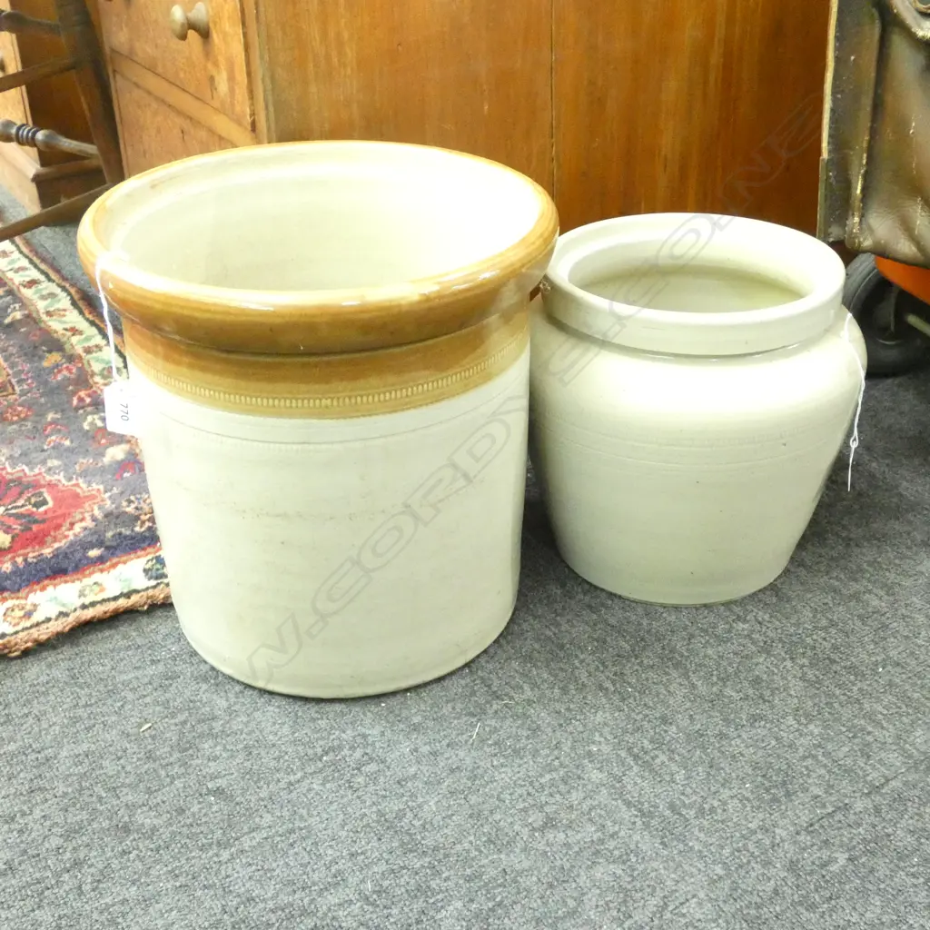 2 CERAMIC CROCKS H.310mm Image 1++