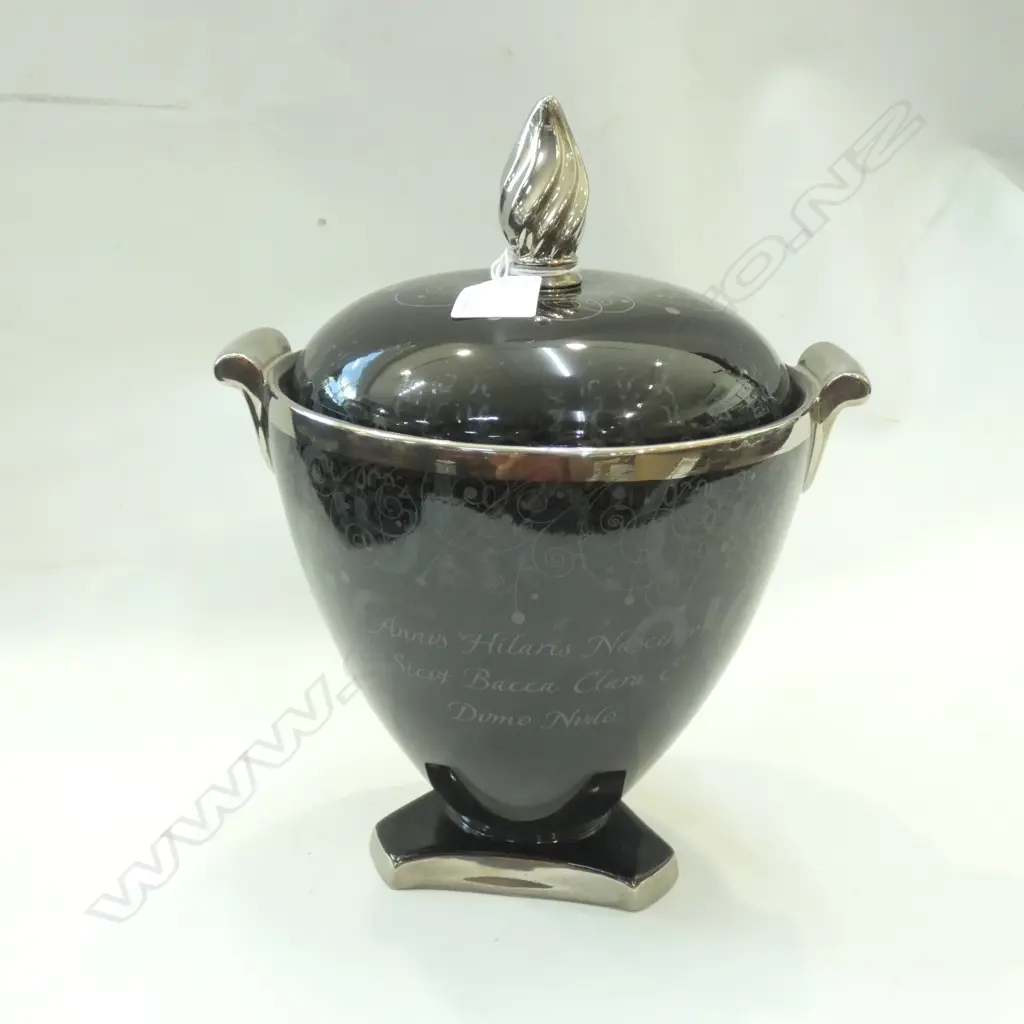 WEDGWOOD 'MILLENNIUM DAWNING' LIDDED URN H.260mm, BOXED Image 1++