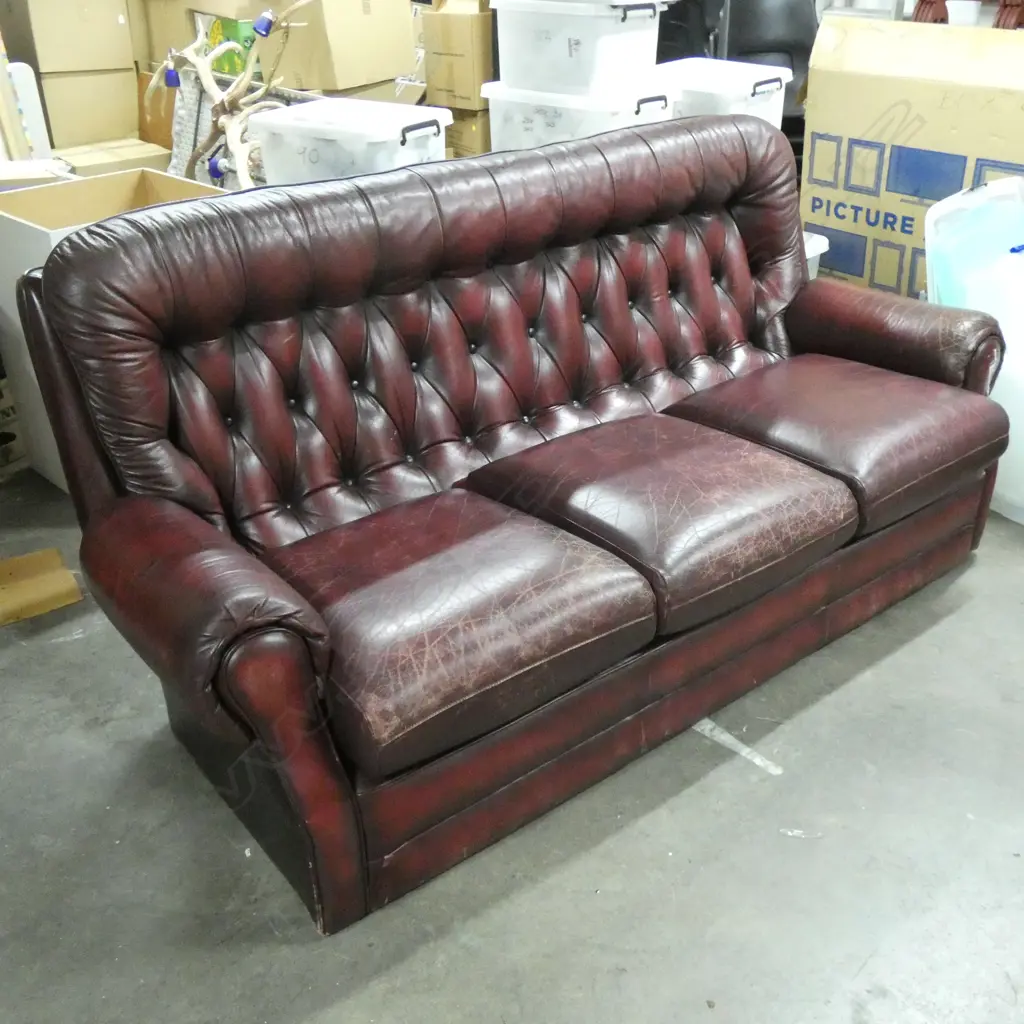 ASTLEY MAROON LEATHER CHESTERFIELD SOFA W.2000mm Image 1++