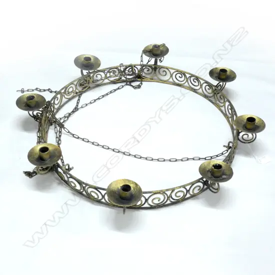 8 LIGHT CHANDELIER 700mm dia overall size