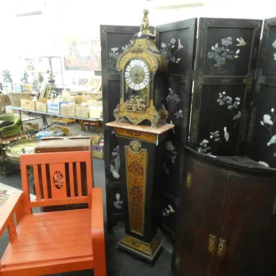 INLAID CLOCK H.760mm ON PLINTH H.1150mm