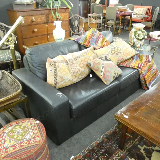 BLACK LEATHER 2 SEATER SOFA BED WITH 2 ADDITONAL FOAM MATTRESS