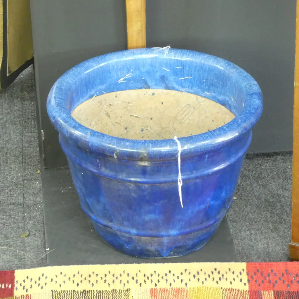 BLUE JARDINIERE POT H.240mm 350mm dia Image 1++