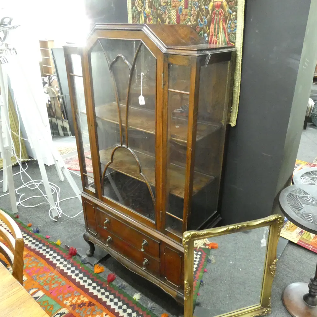 DECO DISPLAY CABINET... Image 1++