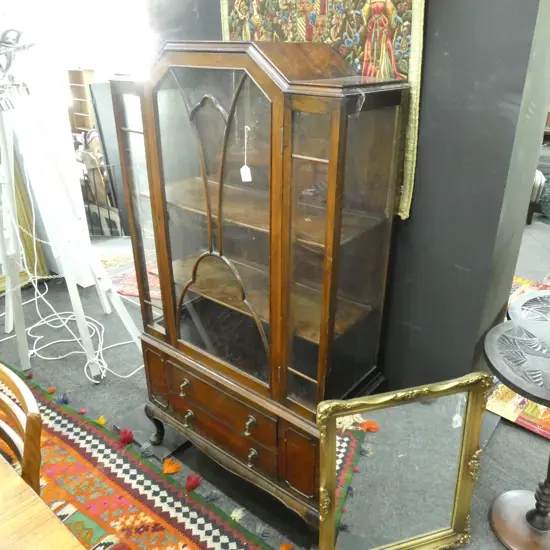 DECO DISPLAY CABINET...