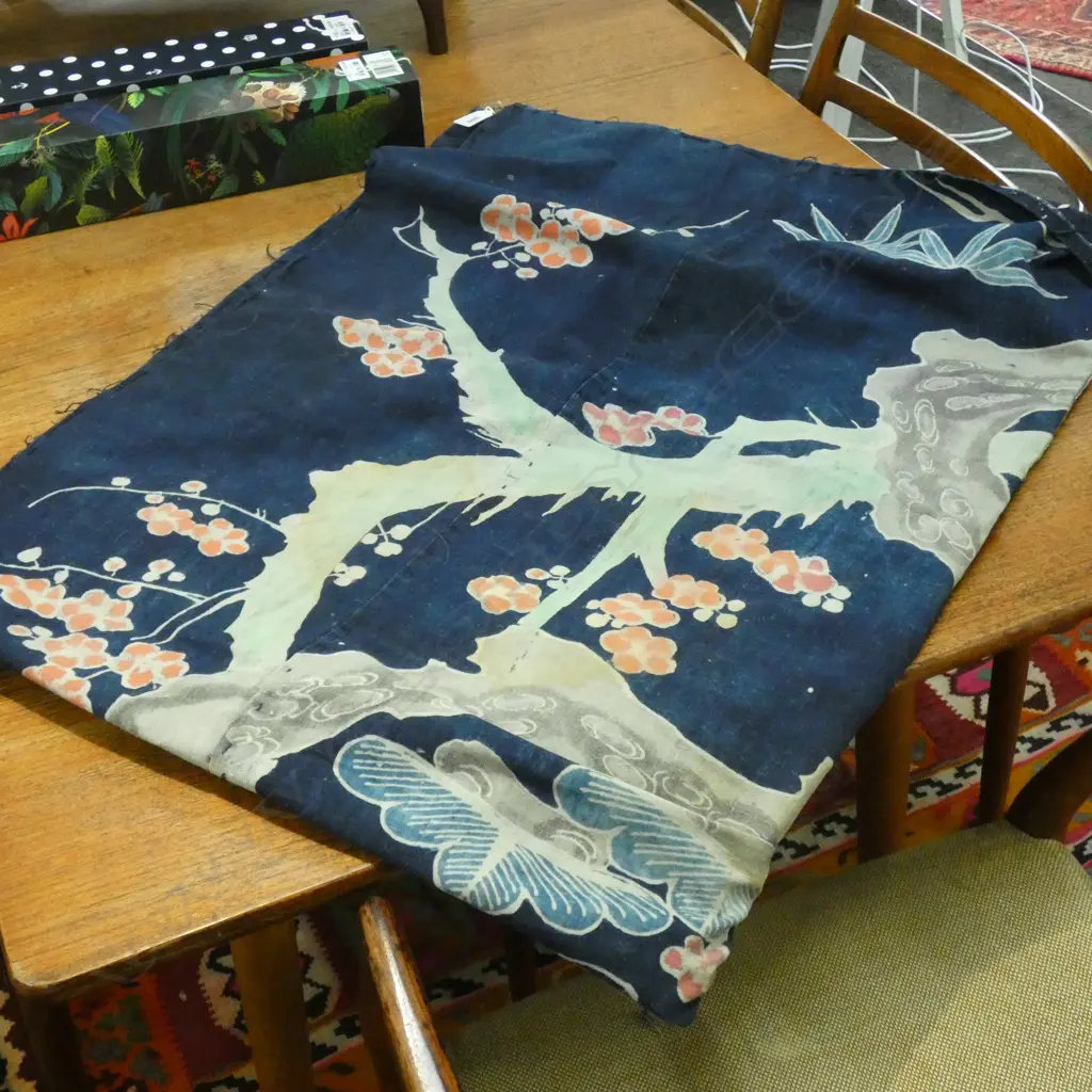 VINTAGE JAPANESE TSUTSUGAKI TEXTILE w. PRUNUS, PINE & BAMBOO DESIGN 1580x1250mm (18) Image 1++