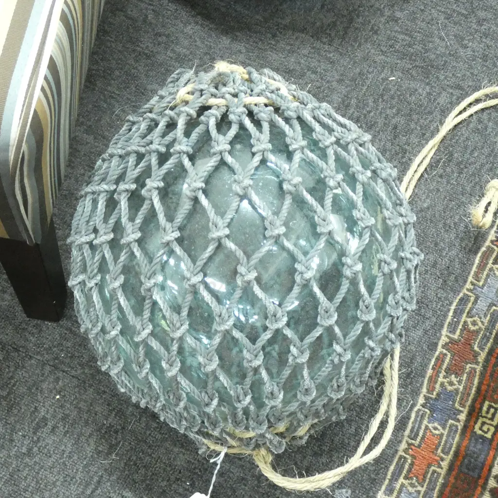 	VINTAGE JAPANESE HOKKAIDO FISHING BUOY WITH NETTING DIA APPROX 330MM Image 1++