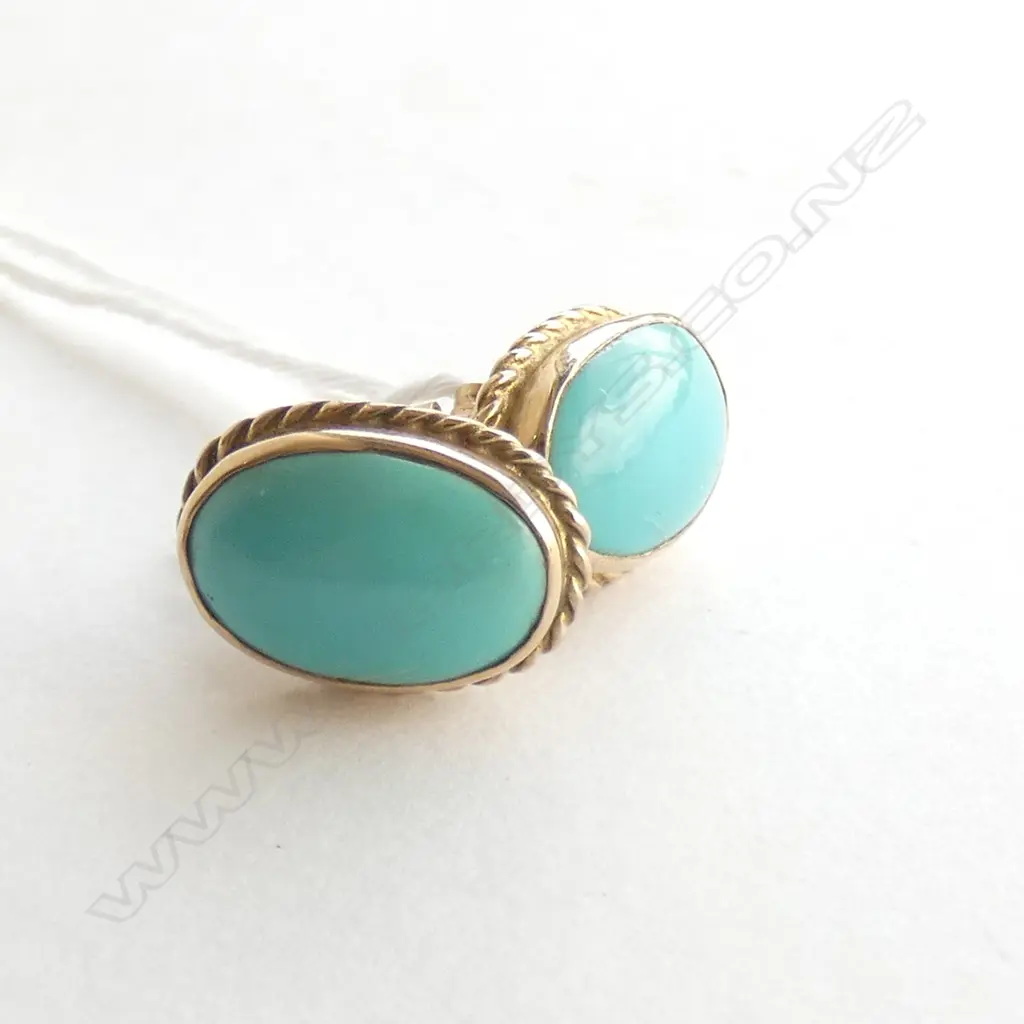10CT GOLD & TURQUOISE OVAL EARRINGS PIERCED  Image 1++
