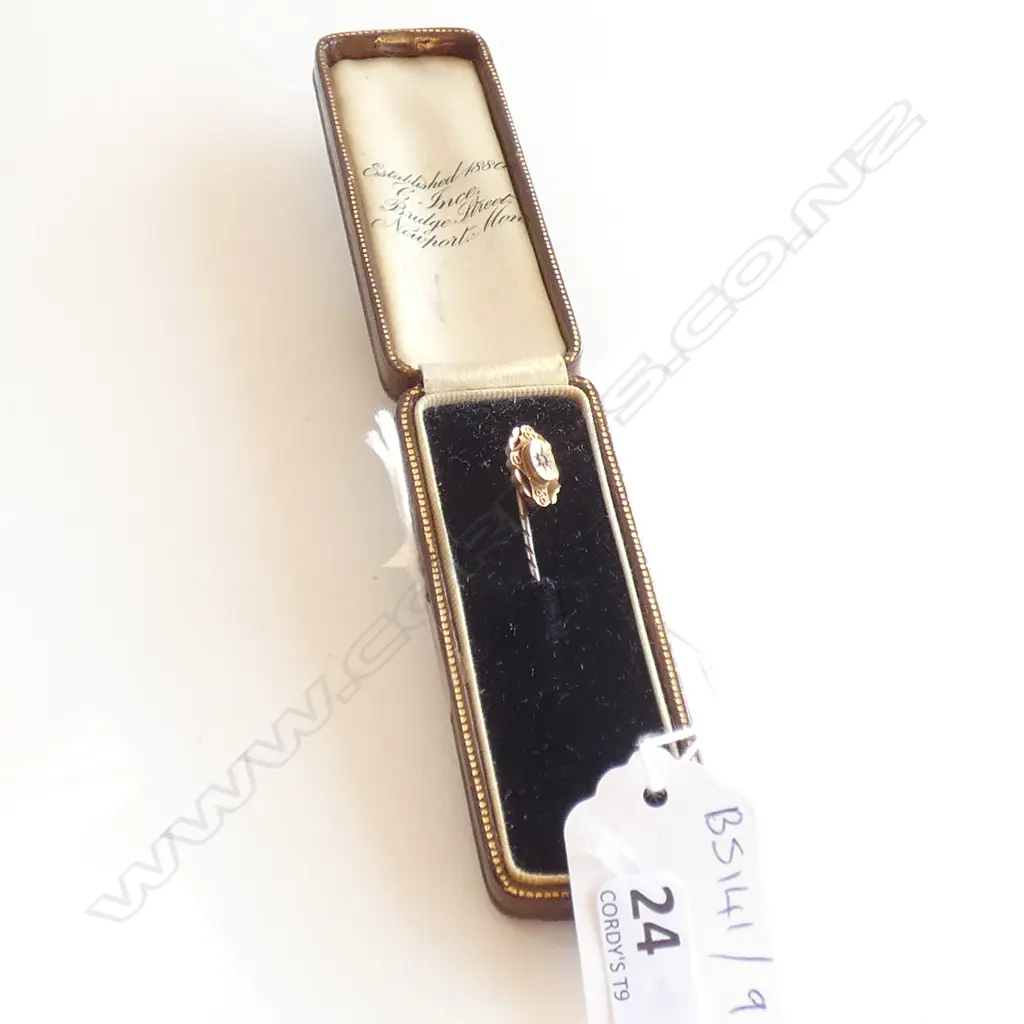 15 CT GOLD TIE PIN 1.3 GRAMS Image 1++