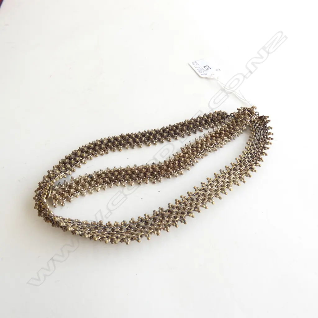 ANTIQUE WHITE METAL INDIAN NECKLACE & BRACELET V. DECORATIVE Image 1++