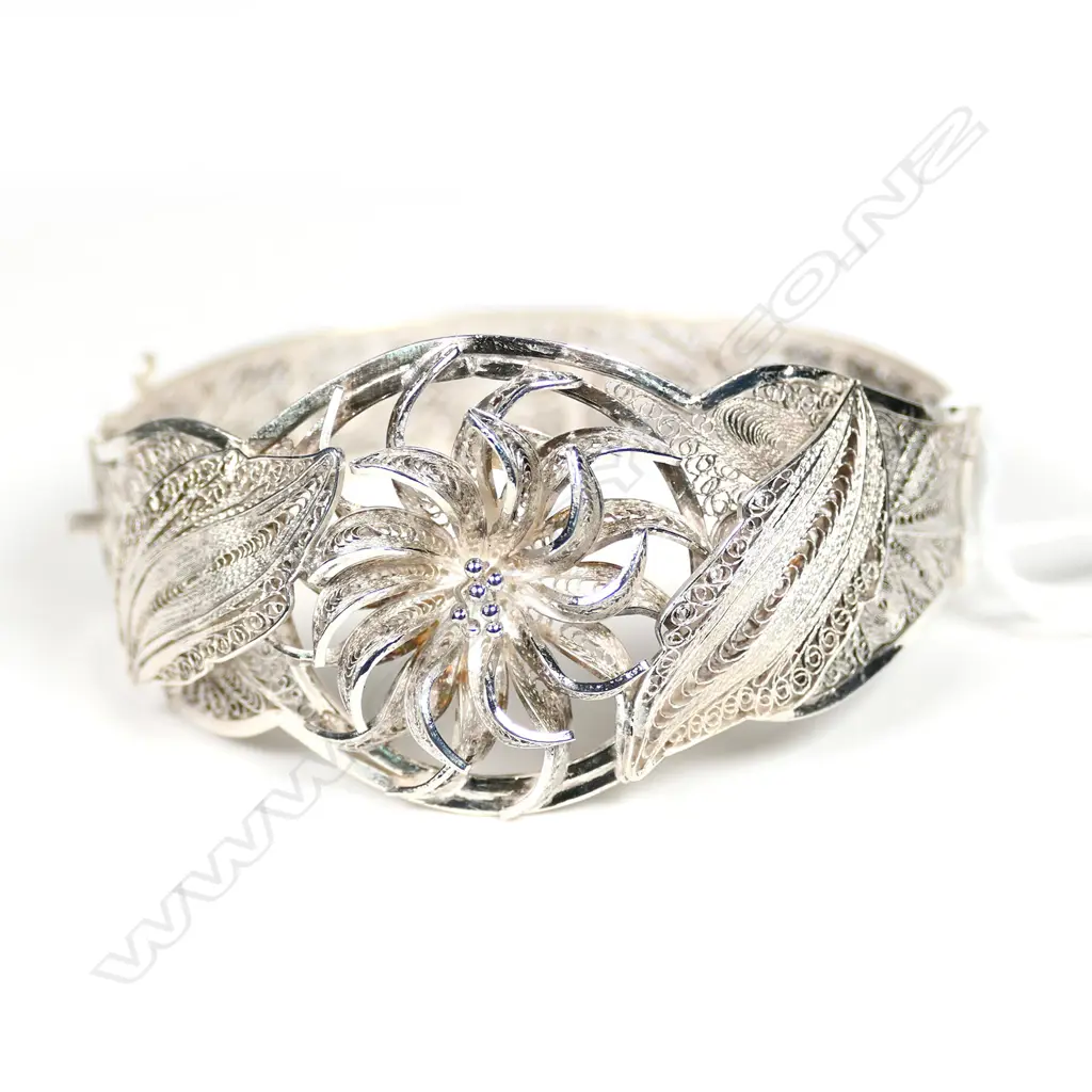 SILVER FILIGREE BANGLE FLORAL DESIGN 14.5G Image 1++