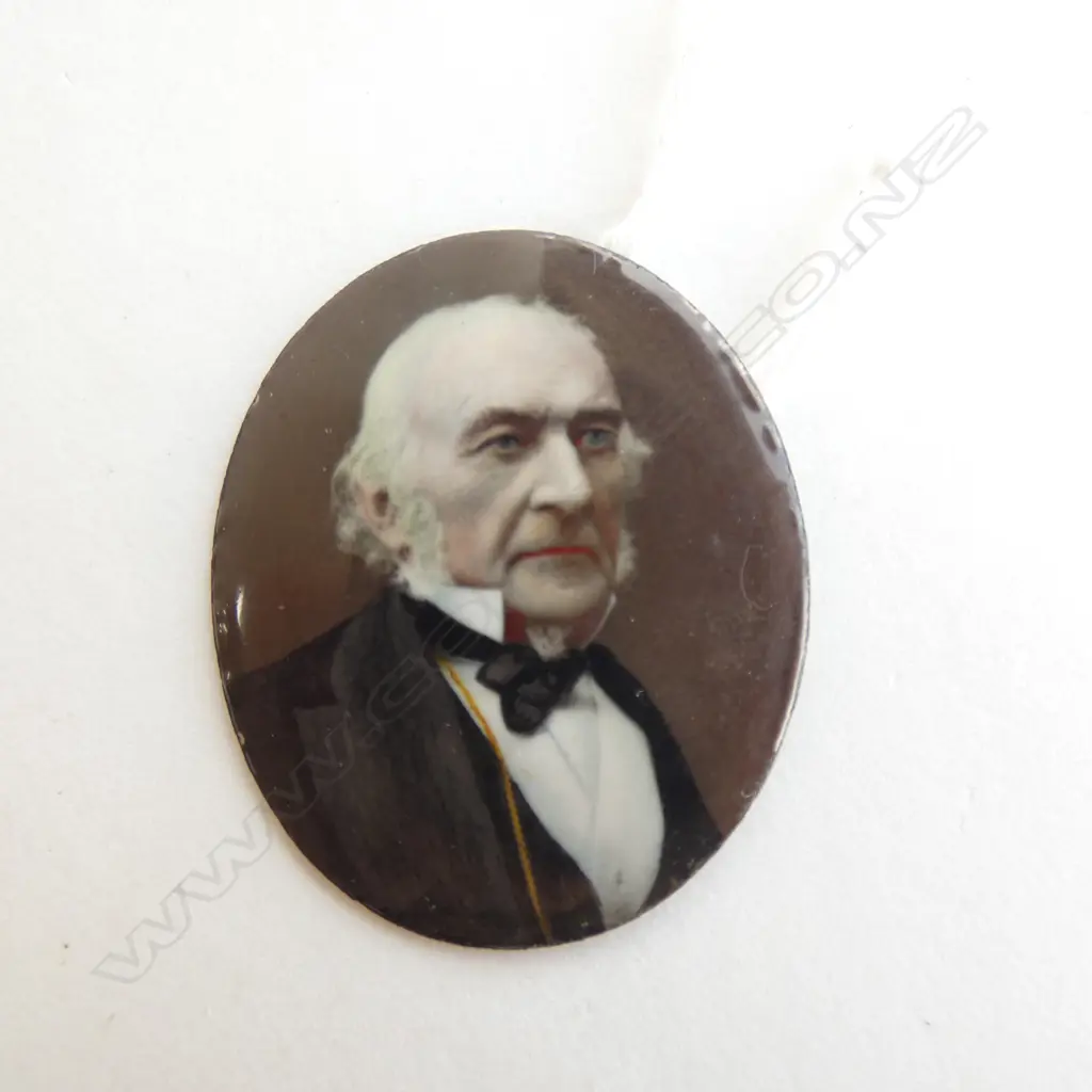 C1900 ENAMELLED PHOTO PORTRAIT PANEL Image 1++