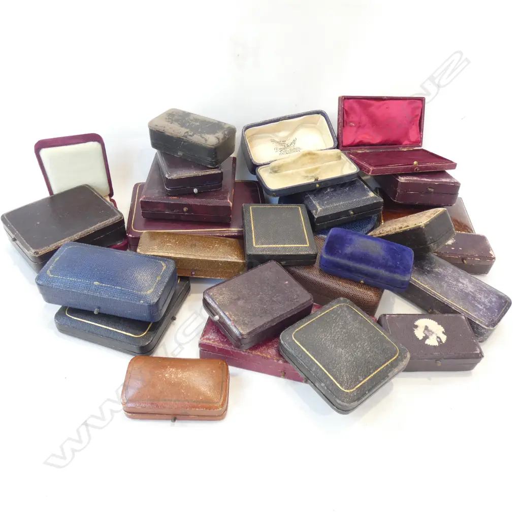 BAG ASST. JEWELLERY BOXES Image 1++