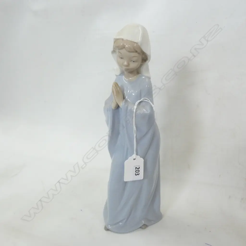NAO GIRL PRAYING FIGURINE H.270mm Image 1++