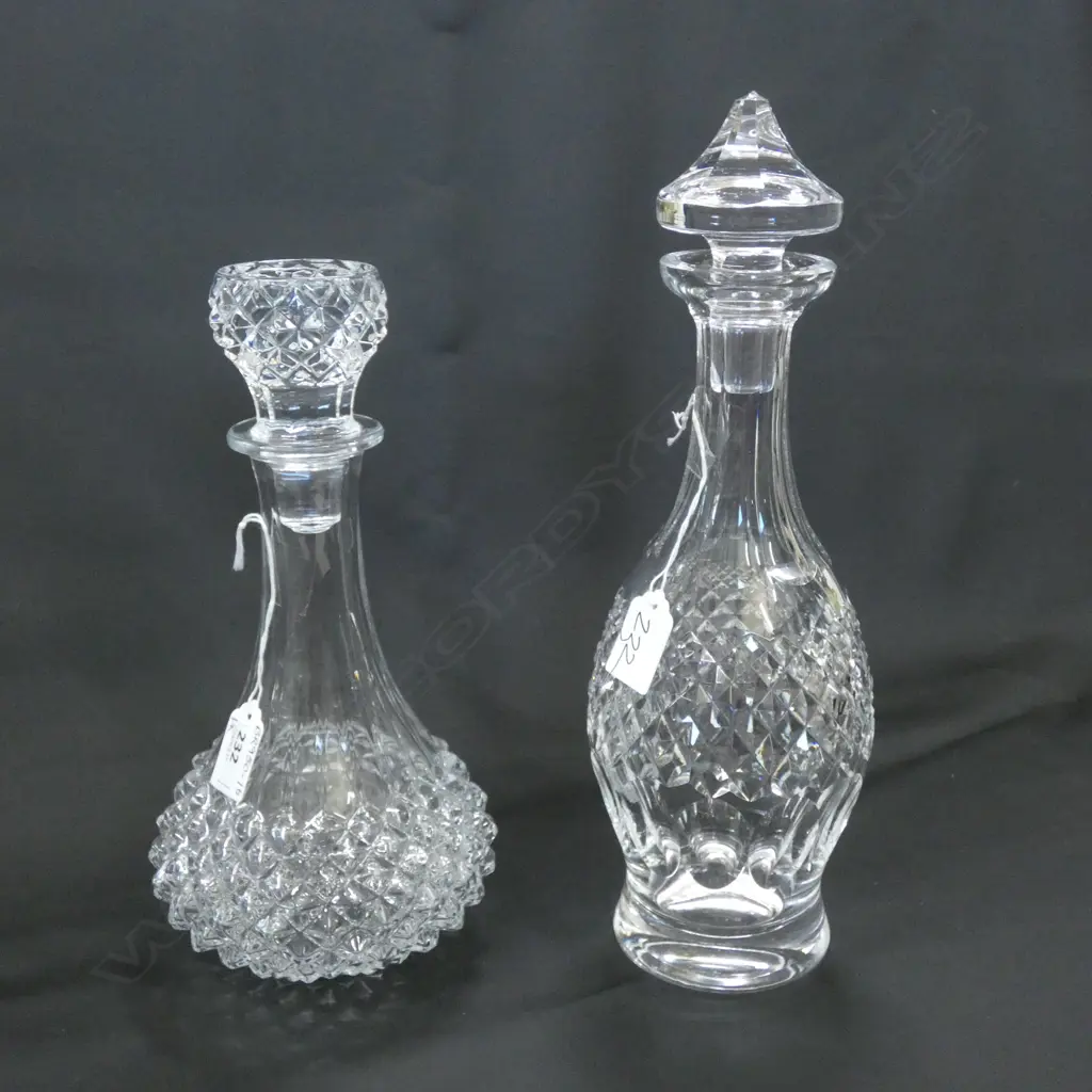 PR DIAMOND CUT CRYSTAL DECANTERS - TALLEST H 340MM Image 1++