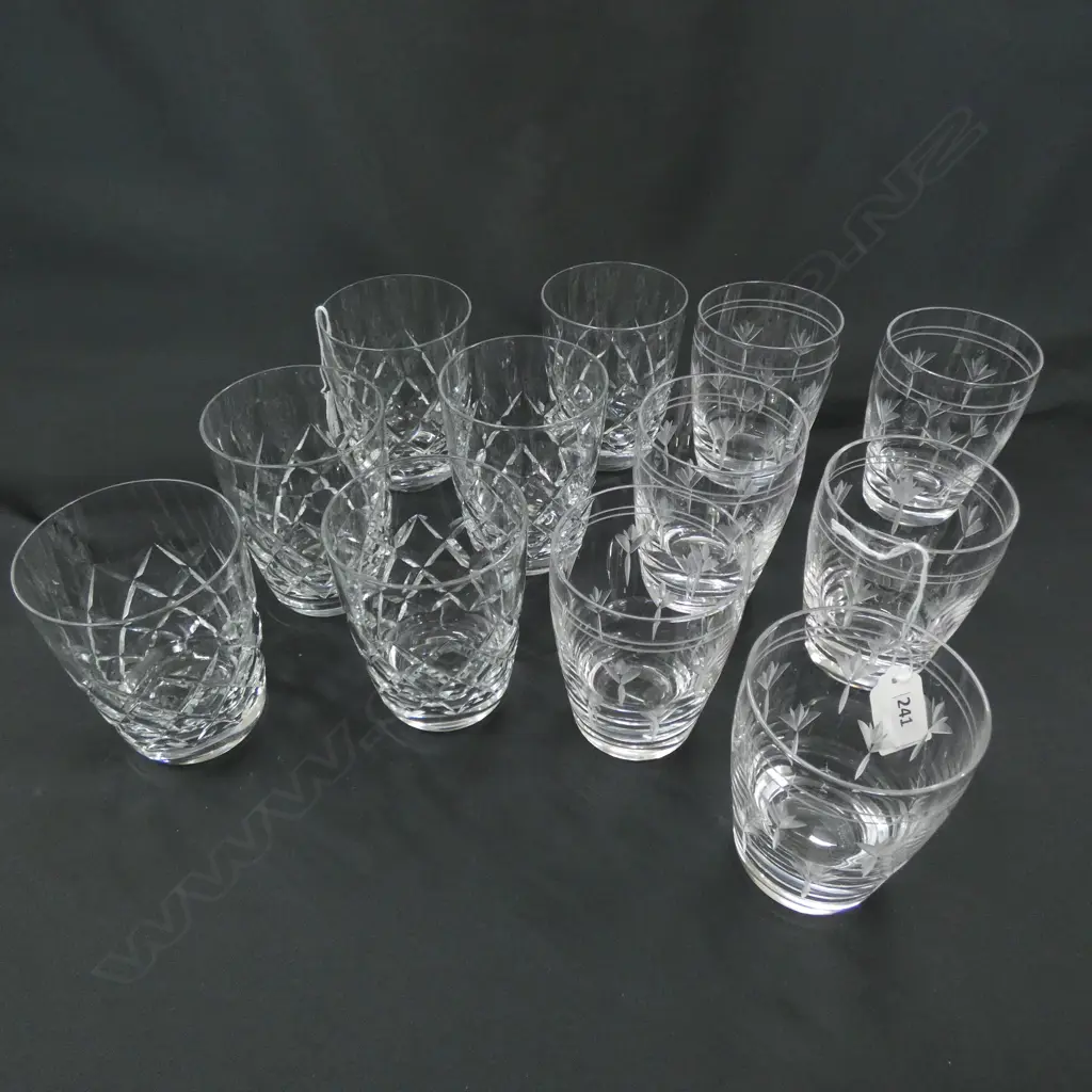 6 RICHARDSON CRYSTAL CUT GLASSES (H95MM) & 6 TUDOR CRYSTAL ETCHED GLASSES (92MM) Image 1++