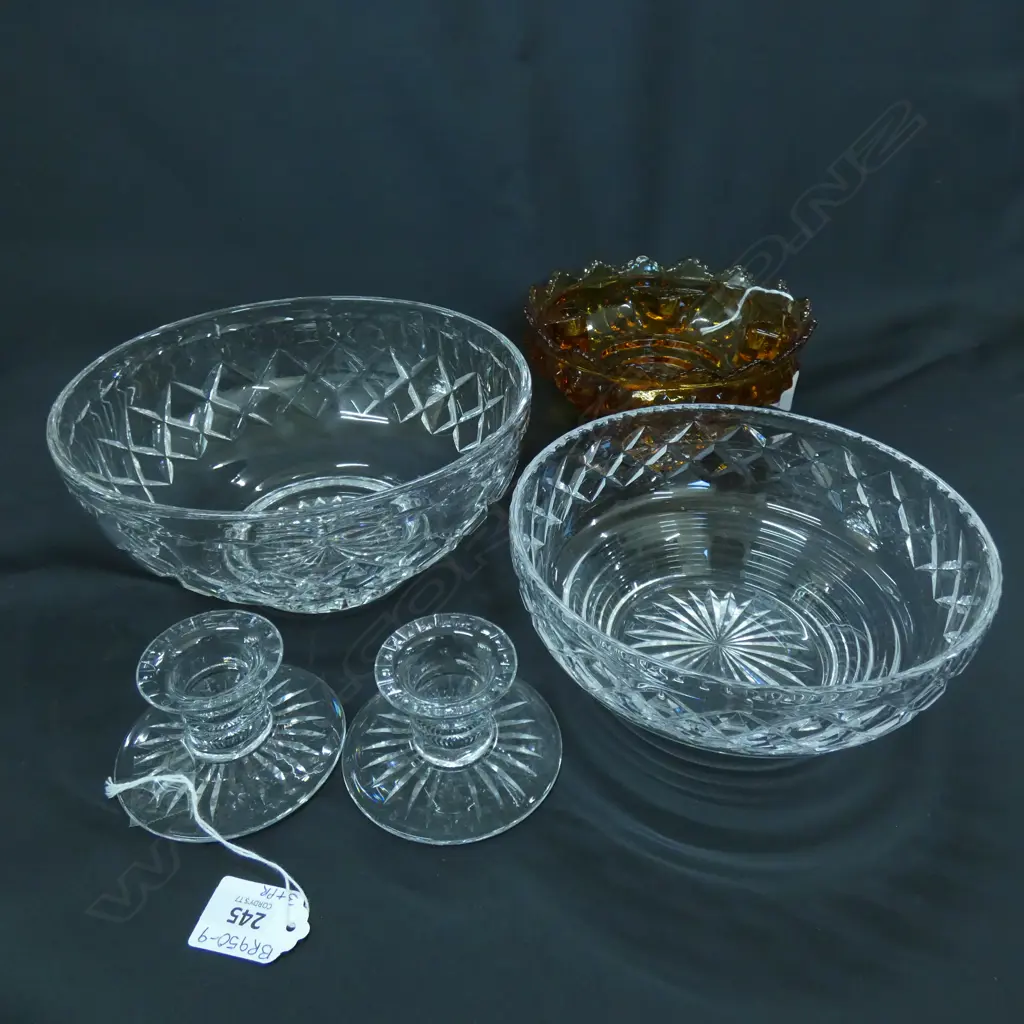 SM COLLECTION GLASS; 2 CRYSTAL BOWLS; CANDLE HOLDERS & AMBER DIMPLE GLASS BOWL DIA  165MM Image 1++