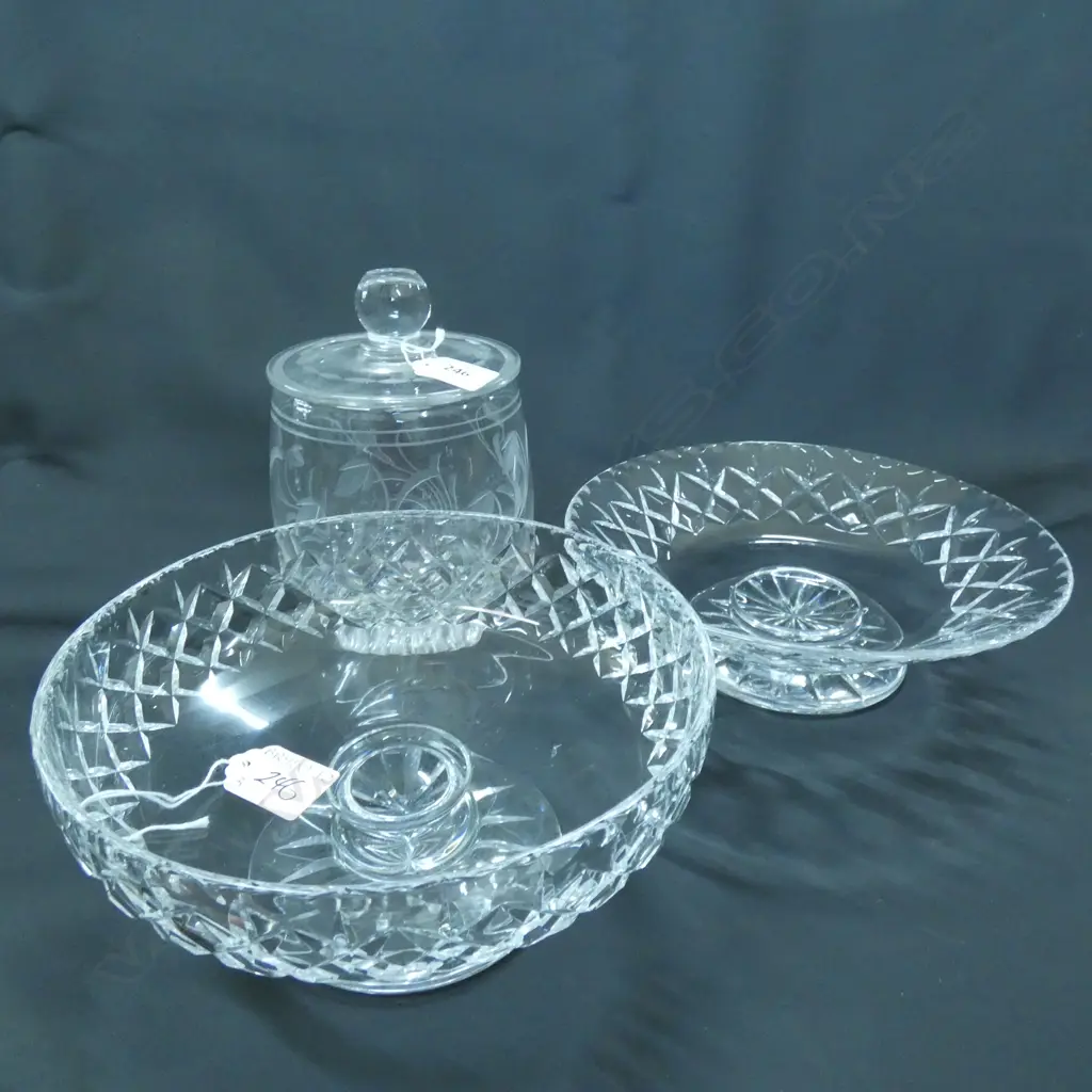 2 FOOTED CUT CRYSTAL BOWLS LARGEST DIA 230MM & ETCHED CANISTER H. 200MM Image 1++