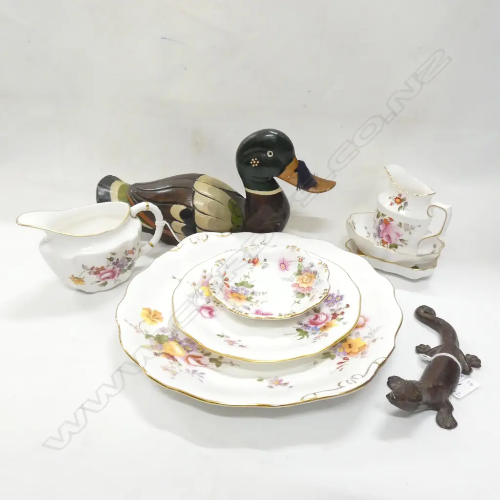 7 PCES ROYAL CROWN DERBY + WOODEN DUCK & BRONZE GHEKO Image 1++