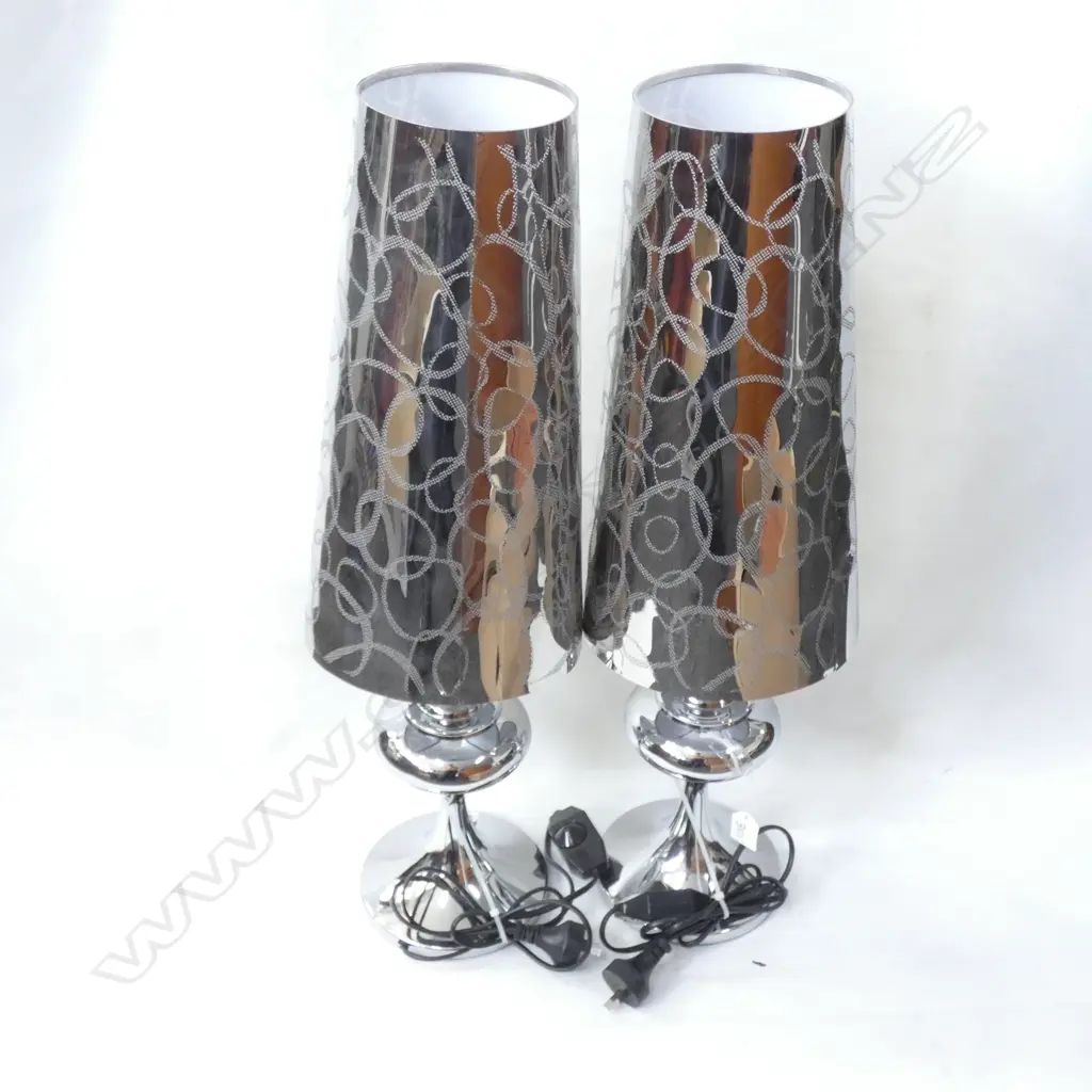 PR DESIGNER CHROME TABLE LAMPS H. 680MM Image 1++