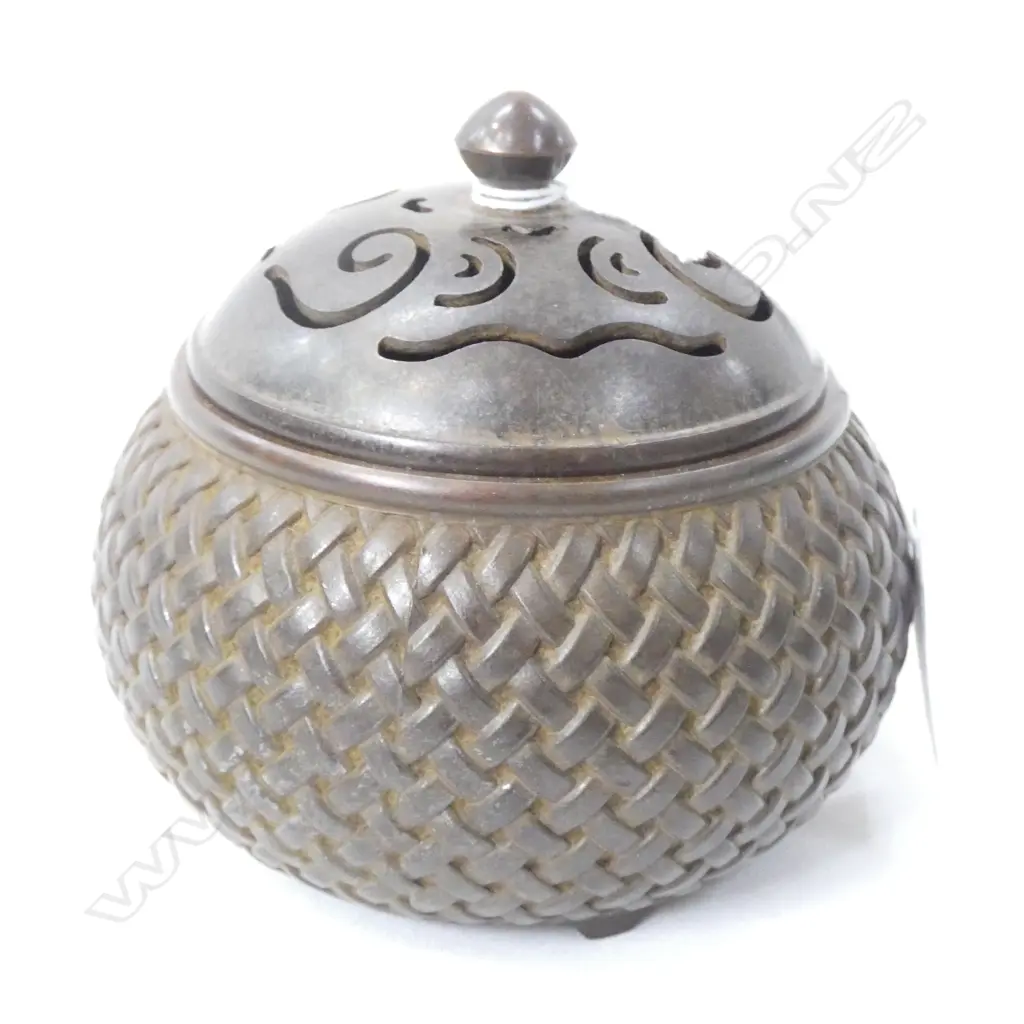 CHINESE BRONZE CENSOR 110mm dia Image 1++