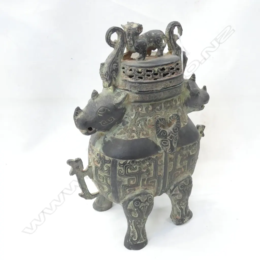 ORIENTAL ARCHAIC STYLE LIDDED CONTAINER H.280mm Image 1++