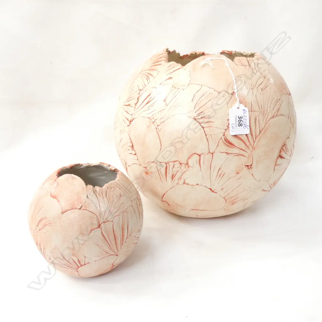 2 SPHERICAL CERAMIC VASES H 260 MM Image 1++