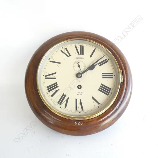 SMALL NZ GOVERNMENT STATION CLOCK SMITHS ASTRAL "ROUND HEAD" VERSO 280MM DIA