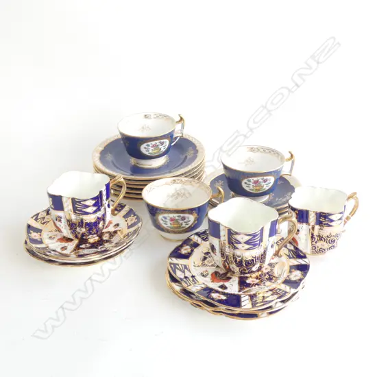 3 BLUE & GOLD SPODE TRIOS + 3 SPARE PLATES / 3 OLD DAVENPORT IMARI TRIOS
