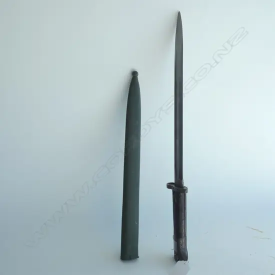 (16174) OLD BAYONET IN SCABBARD SPEAR POINT L.455