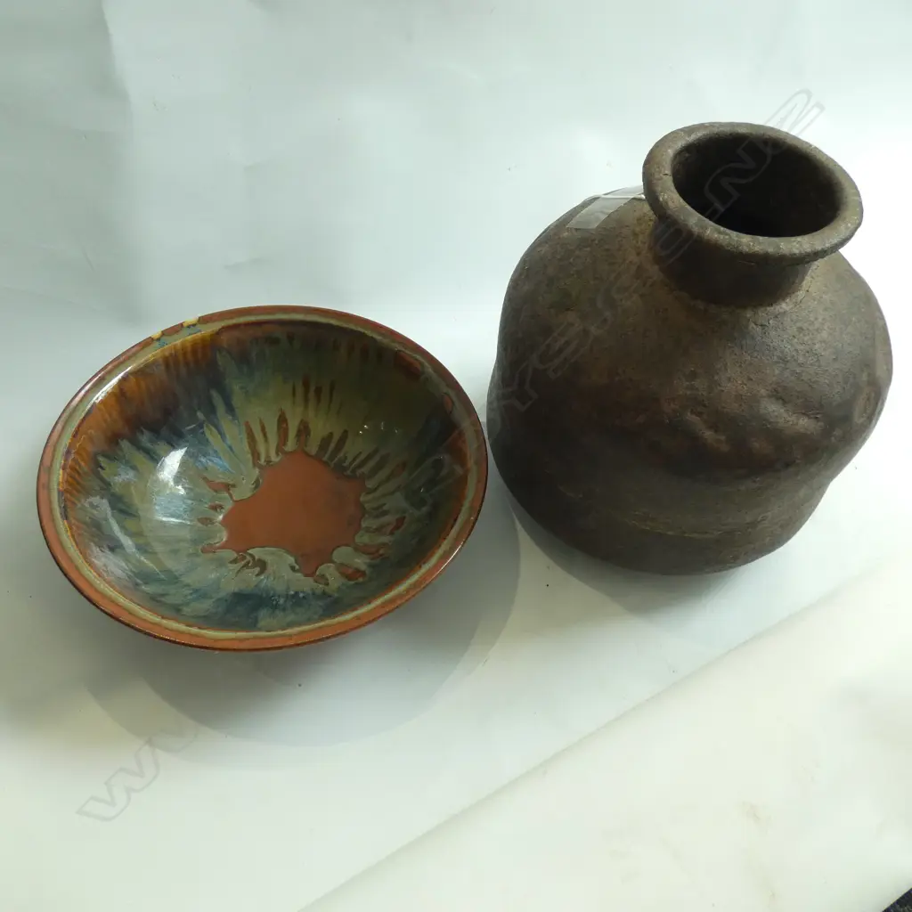 2 CERAMICS; BROWN JAR & GLAZED BOWL 290mm dia Image 1++