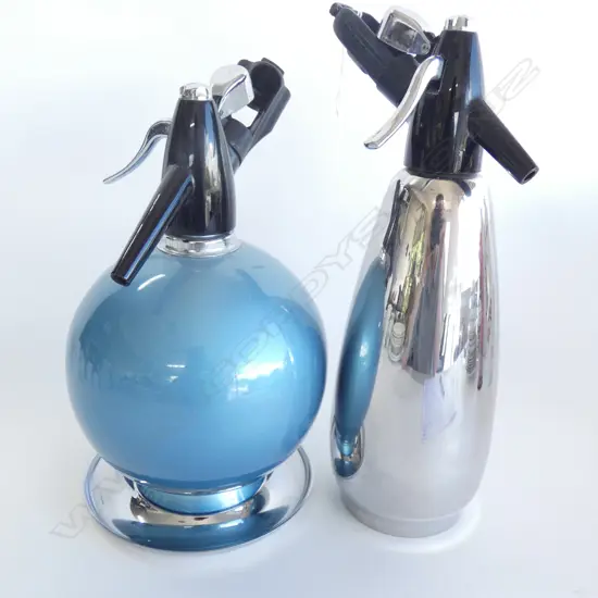 2 VINTAGE SODA SIPHONS H.330mm