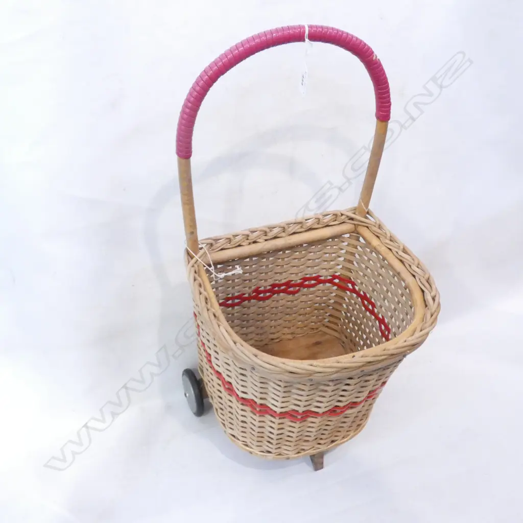 VINTAGE CHILDS CANE CART H.595mm Image 1++
