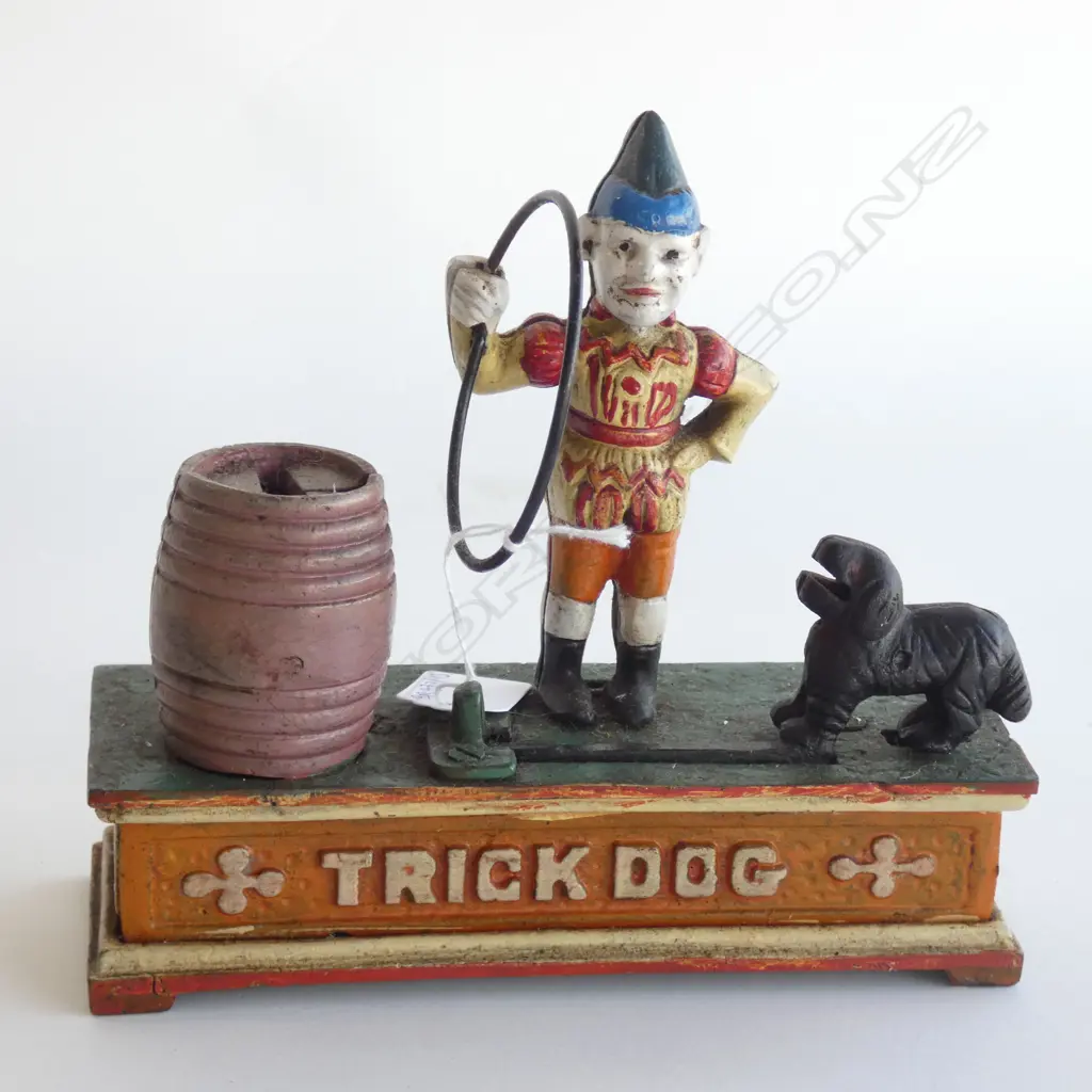 REPRODUCTION CAST IRON 'TRICK DOG' MONEY BOX W.195mm Image 1++