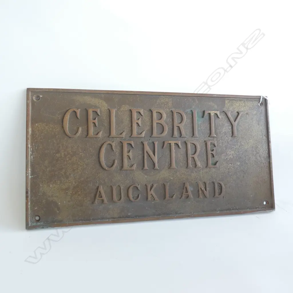 BRONZE BUILDING PLAQUE 'CELEBRITY CENTRE AUCKLAND' 200x400mm Image 1++