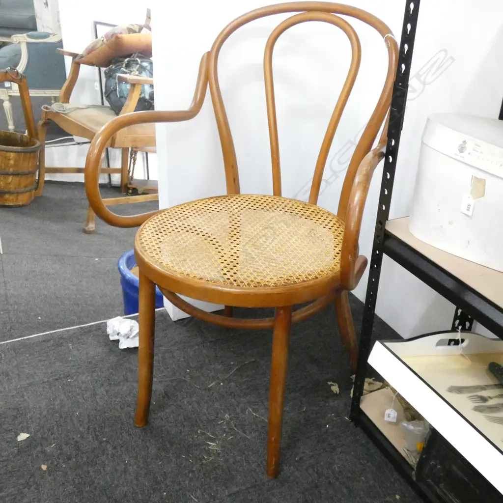 BENTWOOD CHAIR CANE SEAT Image 1++